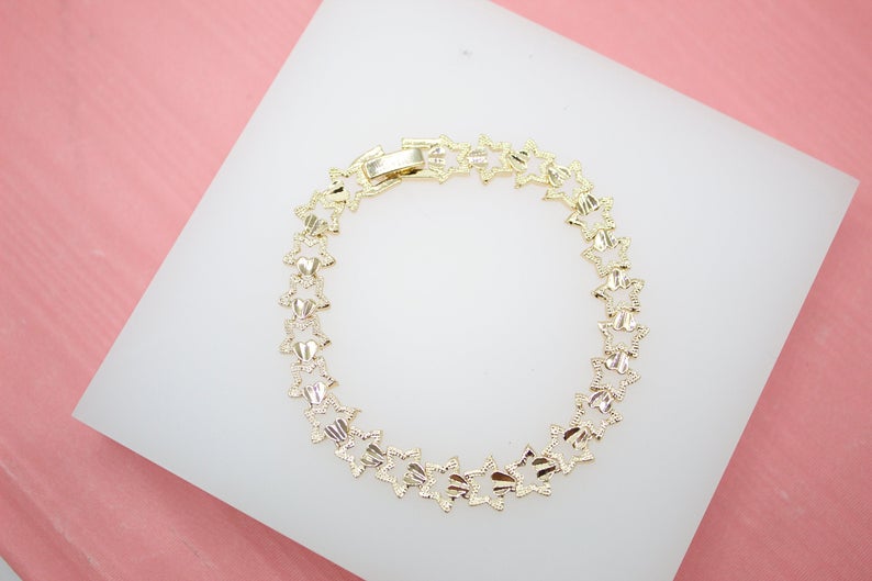 18K Gold Filled Textured Outlined Star Bracelet