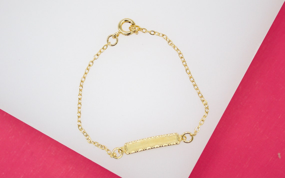Kids Rolo Bracelet With Designed Plate