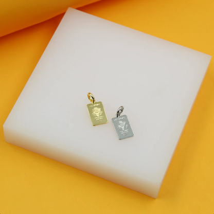 18K Gold Passport Pendant