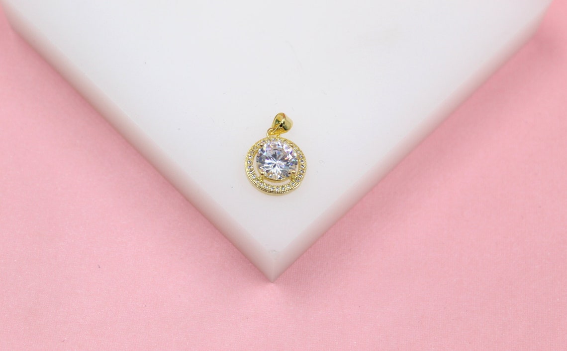 18k Gold Filled Designed Round CZ Medallion Pendant