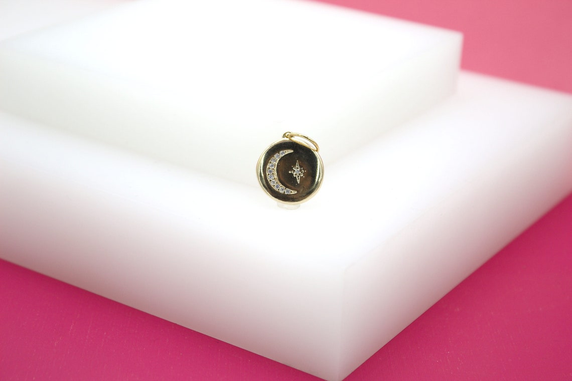 18K Gold Filled Crescent Moon Medallion Pendant