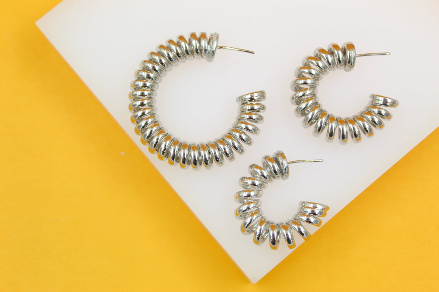 18K Gold Filled Spring Tied Hoops (J221)