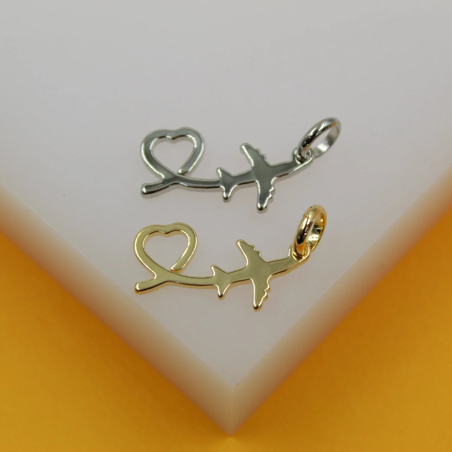 18K Gold Filled Airplane heart Pendant