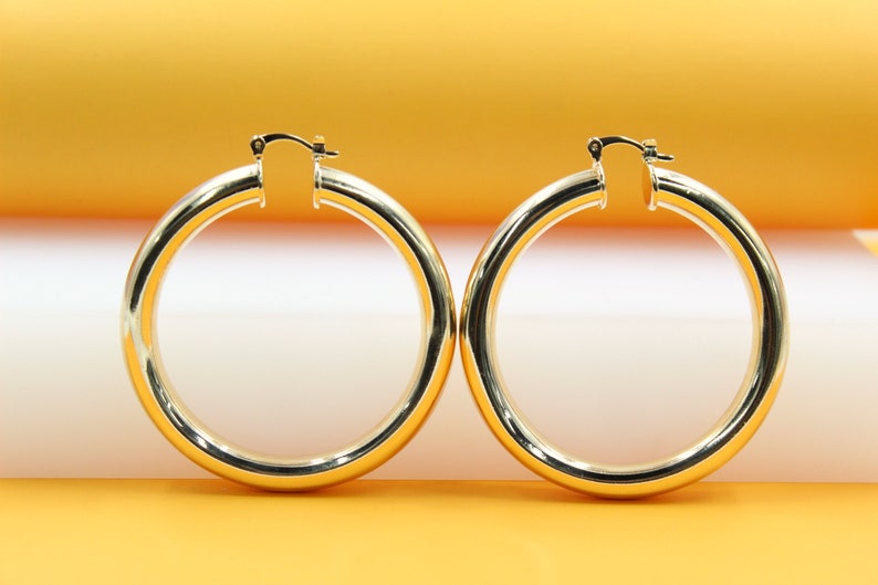18K Gold Filled Thick Chunky Lever Back Hoop Earrings(J21, J22)